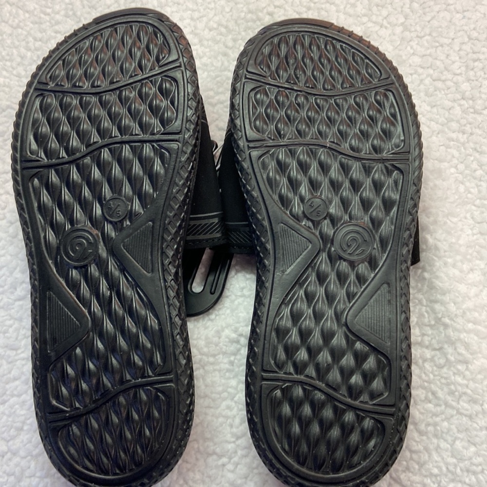 Champion Cushion Fit Franco Boy’s Black  Slide Size L (4/5) NWT - Picture 9 of 10